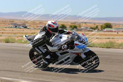 media/Sep-24-2022-TrackXperience (Sat) [[08127a19bf]]/Intermediate Group/session 3 turn 11/